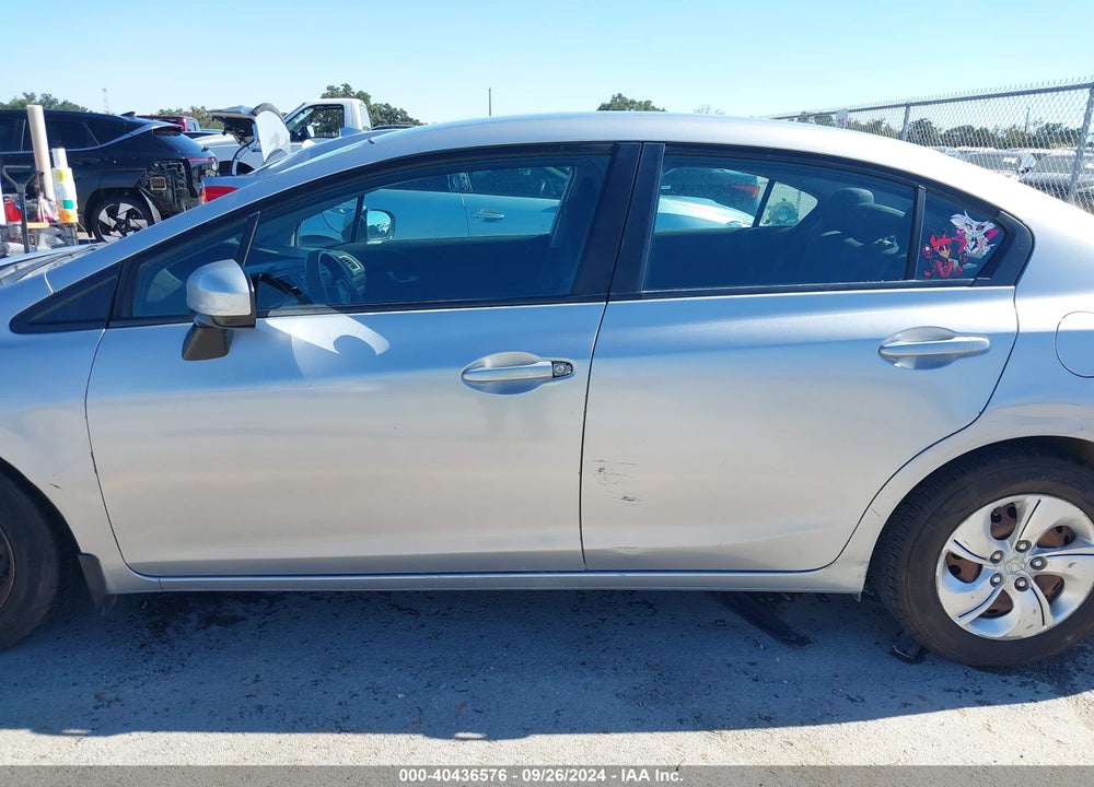 2015 HONDA CIVIC LX VIN: 2HGFB2F57FH561059