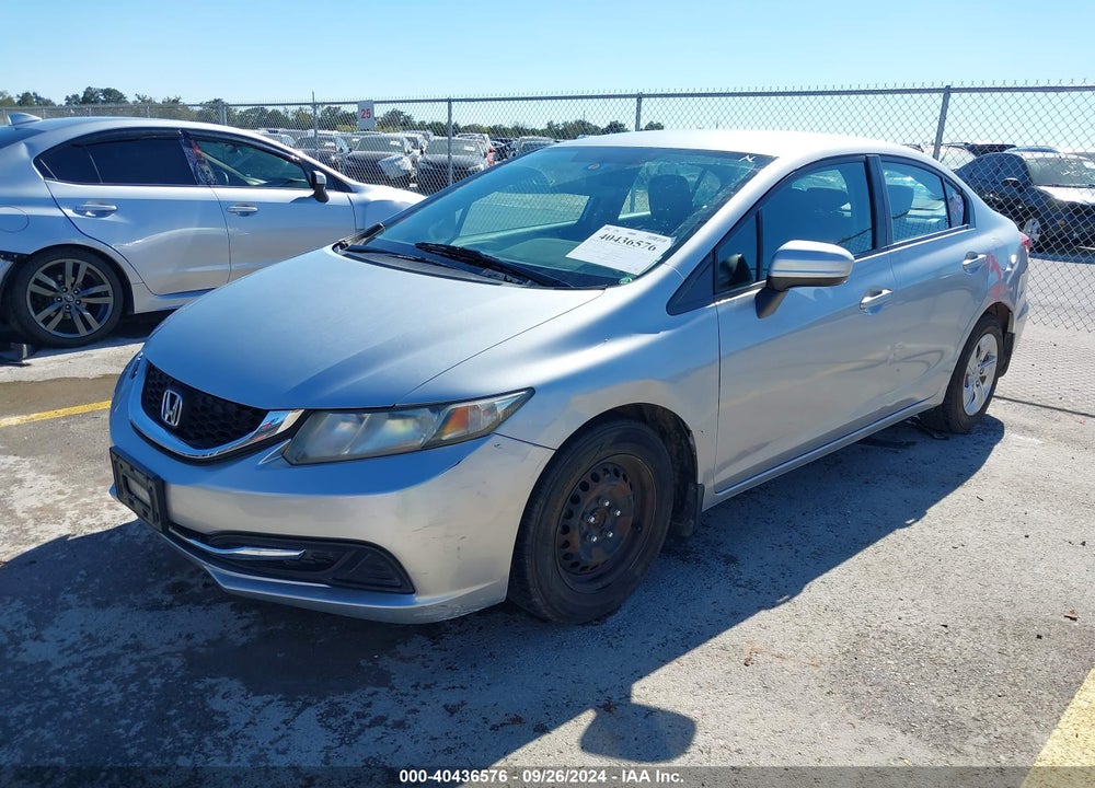 2015 HONDA CIVIC LX VIN: 2HGFB2F57FH561059