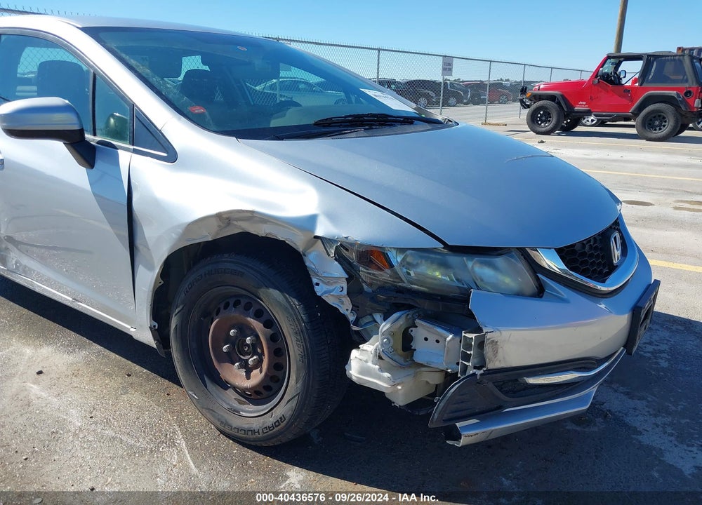 2015 HONDA CIVIC LX VIN: 2HGFB2F57FH561059