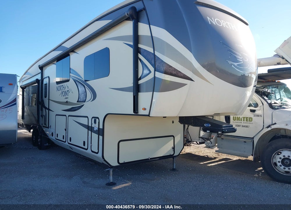 2018 JAYCO 381DLQS VIN: 1UJCJ0BV4J1LP0088
