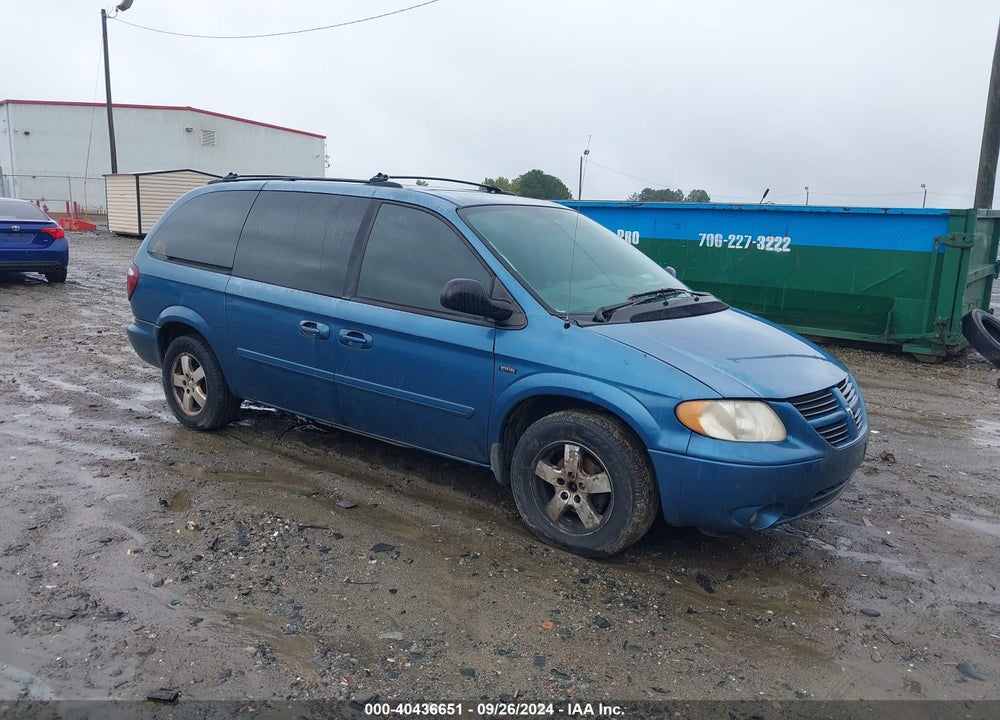 2005 DODGE GRAND CARAVAN SXT VIN: 2D4GP44L15R346080