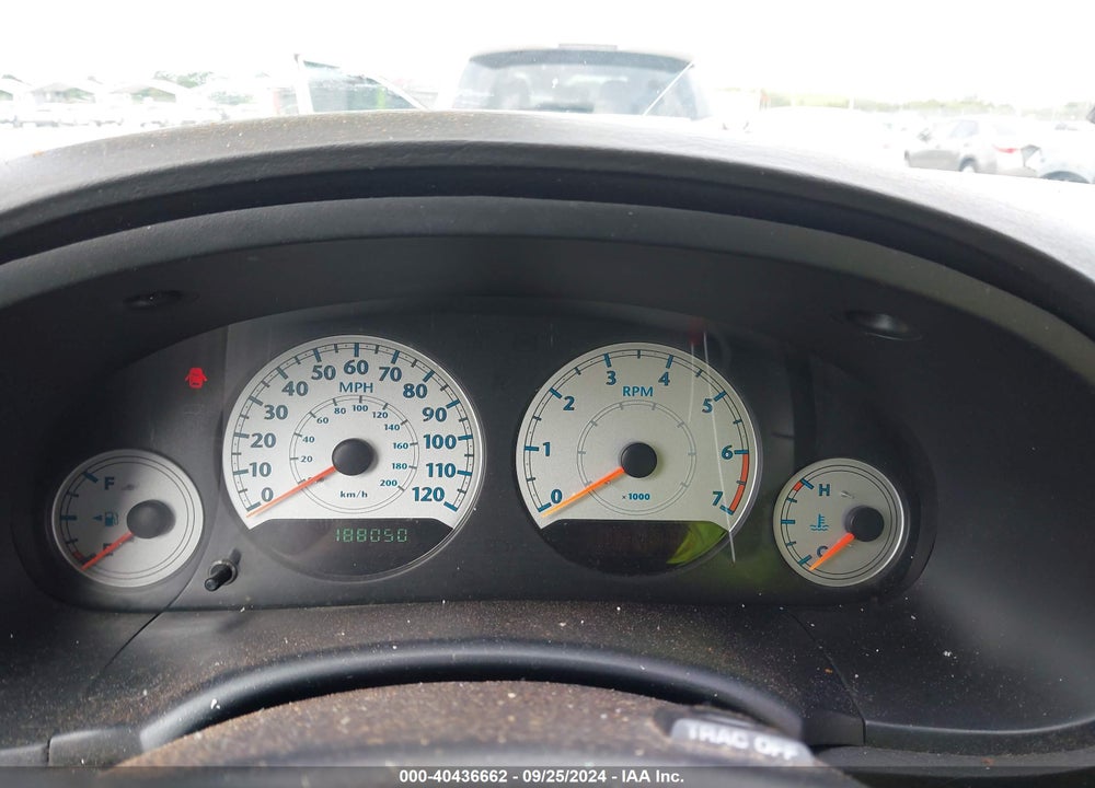 2005 CHRYSLER TOWN & COUNTRY TOURING VIN: 2C8GP54L25R429700