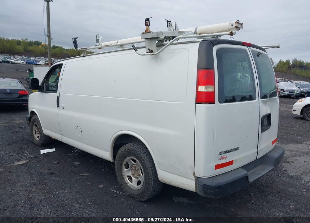 2007 CHEVROLET EXPRESS WORK VAN VIN: 1GCFG15X771225876