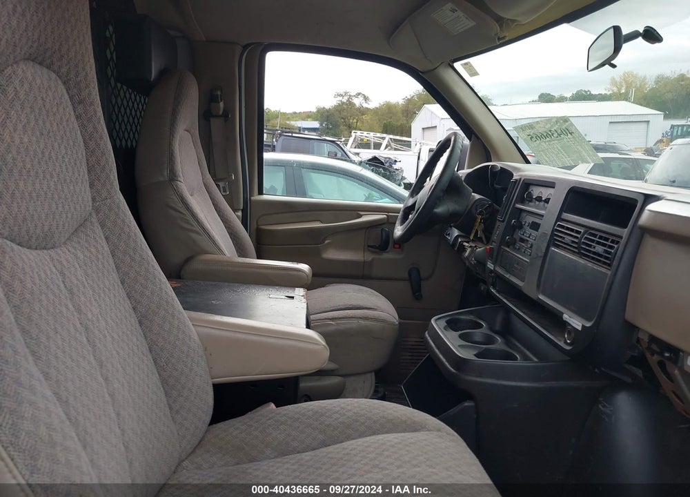 2007 CHEVROLET EXPRESS WORK VAN VIN: 1GCFG15X771225876