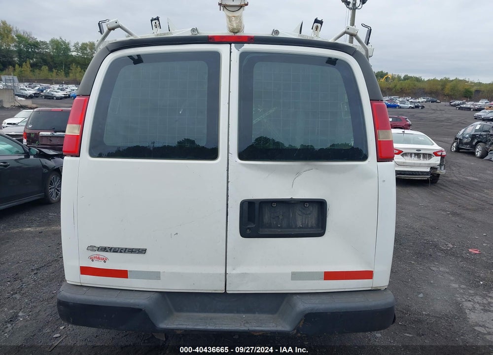 2007 CHEVROLET EXPRESS WORK VAN VIN: 1GCFG15X771225876