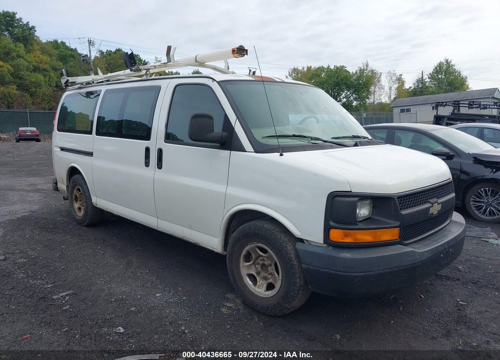 2007 CHEVROLET EXPRESS WORK VAN VIN: 1GCFG15X771225876