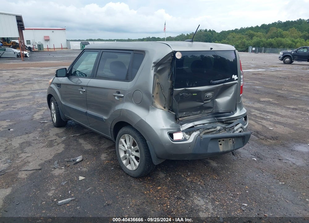 2013 KIA SOUL VIN: KNDJT2A68D7591122