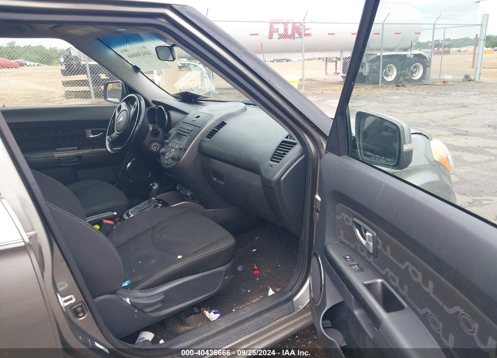 2013 KIA SOUL VIN: KNDJT2A68D7591122