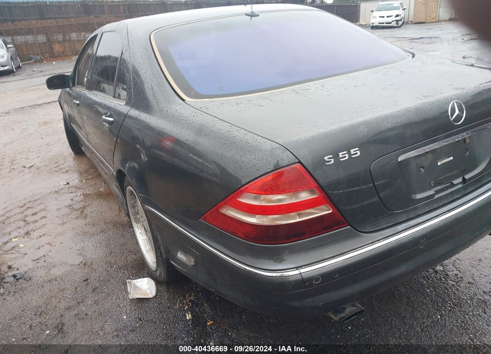 2002 MERCEDES-BENZ S 55 AMG VIN: WDBNG73J02A250963