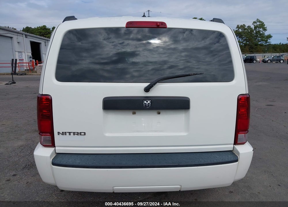 2007 DODGE NITRO SXT VIN: 1D8GT28K57W723844