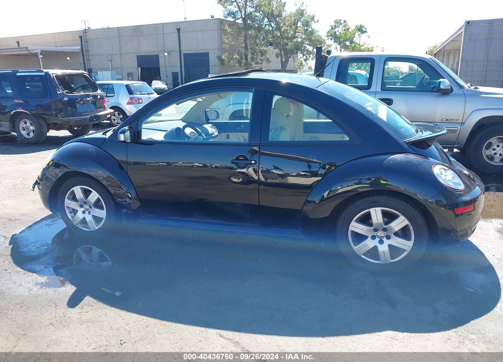 2007 VOLKSWAGEN NEW BEETLE 2.5 VIN: 3VWRG31C47M504035