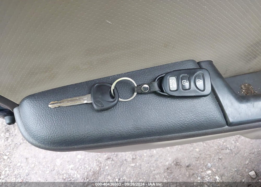 2010 HYUNDAI ELANTRA GLS VIN: KMHDU4AD0AU049400