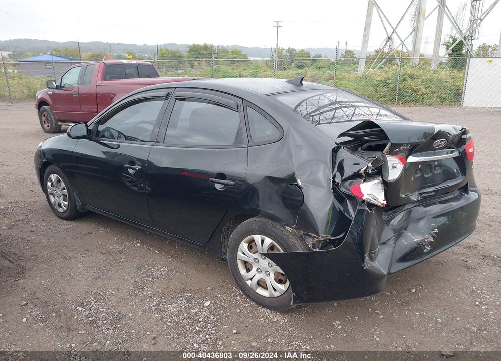 2010 HYUNDAI ELANTRA GLS VIN: KMHDU4AD0AU049400