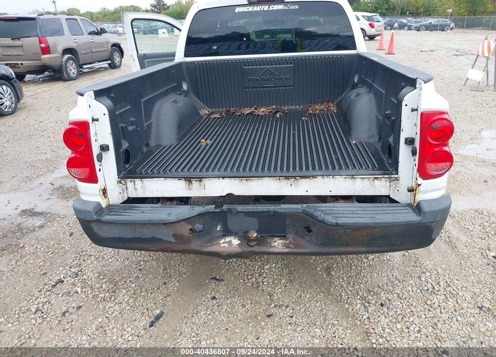 2011 RAM DAKOTA SXT VIN: 1D7RW3GK0BS504575