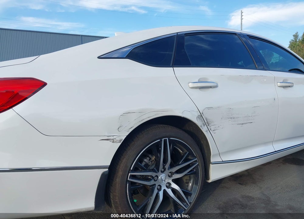 2022 HONDA ACCORD VIN: 1HGCV3F90NA009838