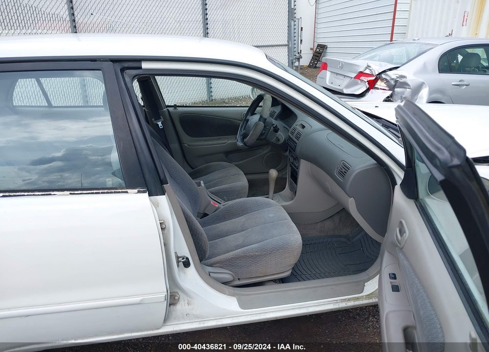 2001 TOYOTA COROLLA LE VIN: 2T1BR12E01C472073