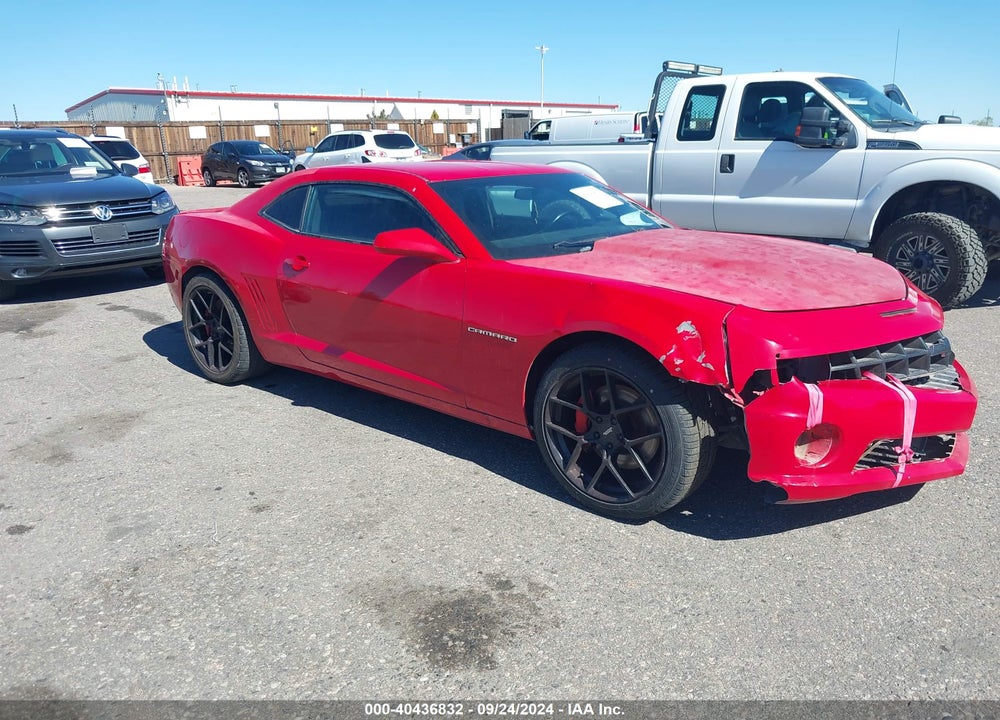 2013 CHEVROLET CAMARO 2SS VIN: 2G1FK1EJ4D9105138