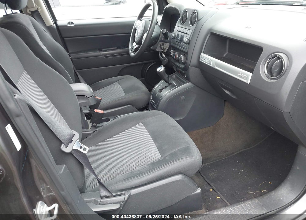 2016 JEEP COMPASS SPORT VIN: 1C4NJCBAXGD611473