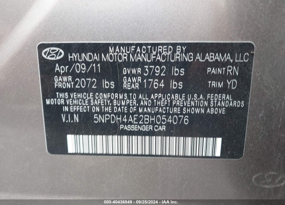 2011 HYUNDAI ELANTRA GLS VIN: 5NPDH4AE2BH054076