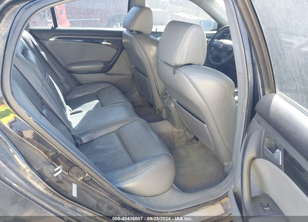 2005 ACURA TL VIN: 19UUA66205A061992