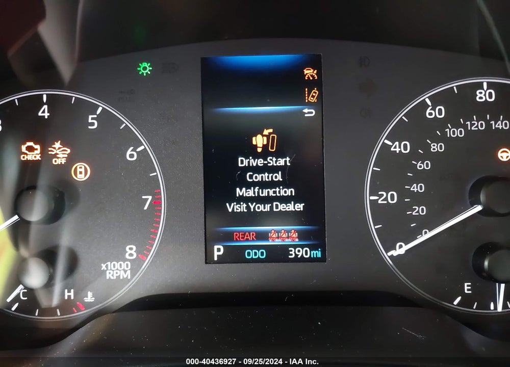 2024 TOYOTA COROLLA CROSS L VIN: 7MUAAAAG2RV102211