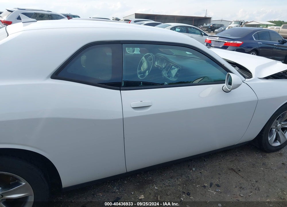 2018 DODGE CHALLENGER SXT VIN: 2C3CDZAGXJH128121