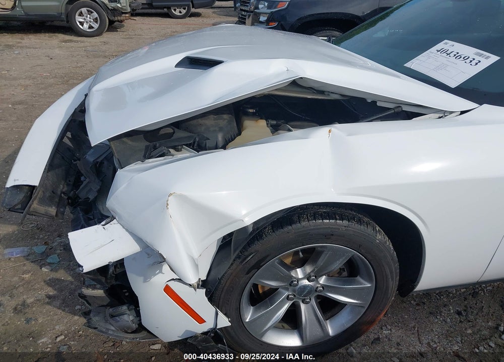 2018 DODGE CHALLENGER SXT VIN: 2C3CDZAGXJH128121