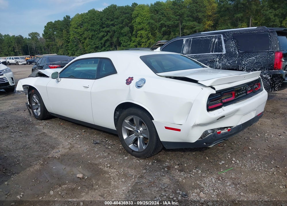 2018 DODGE CHALLENGER SXT VIN: 2C3CDZAGXJH128121