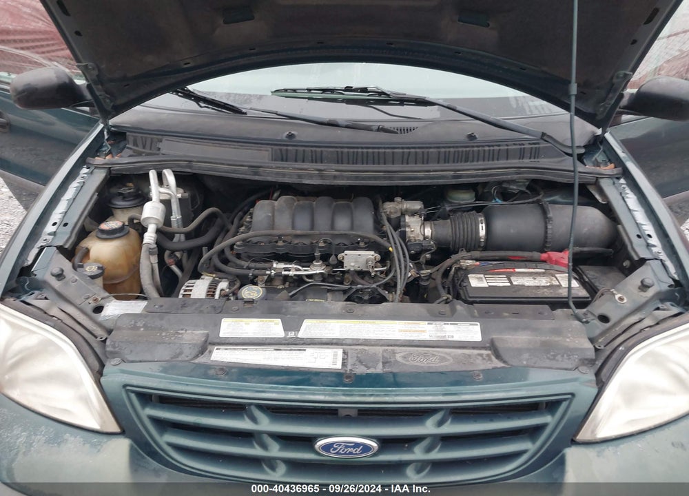 2000 FORD WINDSTAR LX VIN: 2FMZA5144YBB68345