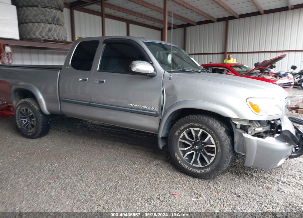 2006 TOYOTA TUNDRA SR5 V8 VIN: 5TBBT44116S484513