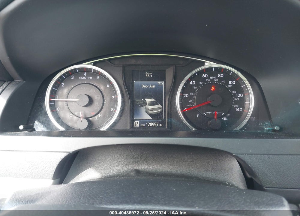 2016 TOYOTA CAMRY SE VIN: 4T1BF1FK1GU137307
