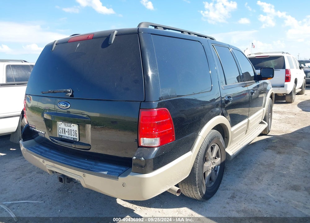 2005 FORD EXPEDITION VIN: 1FMFU17525LA04591