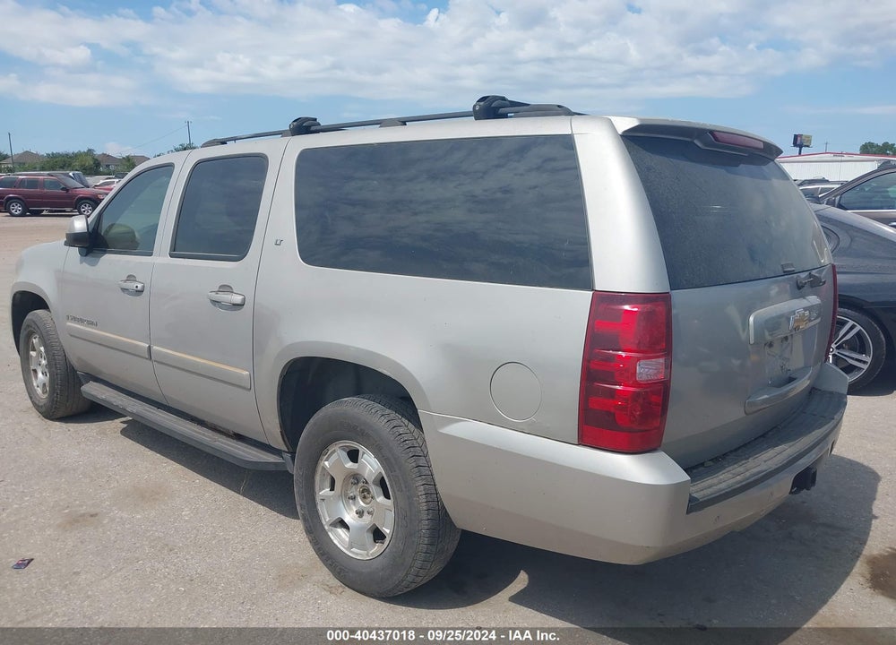 2007 CHEVROLET SUBURBAN 1500 LT VIN: 1GNFK16397J277320