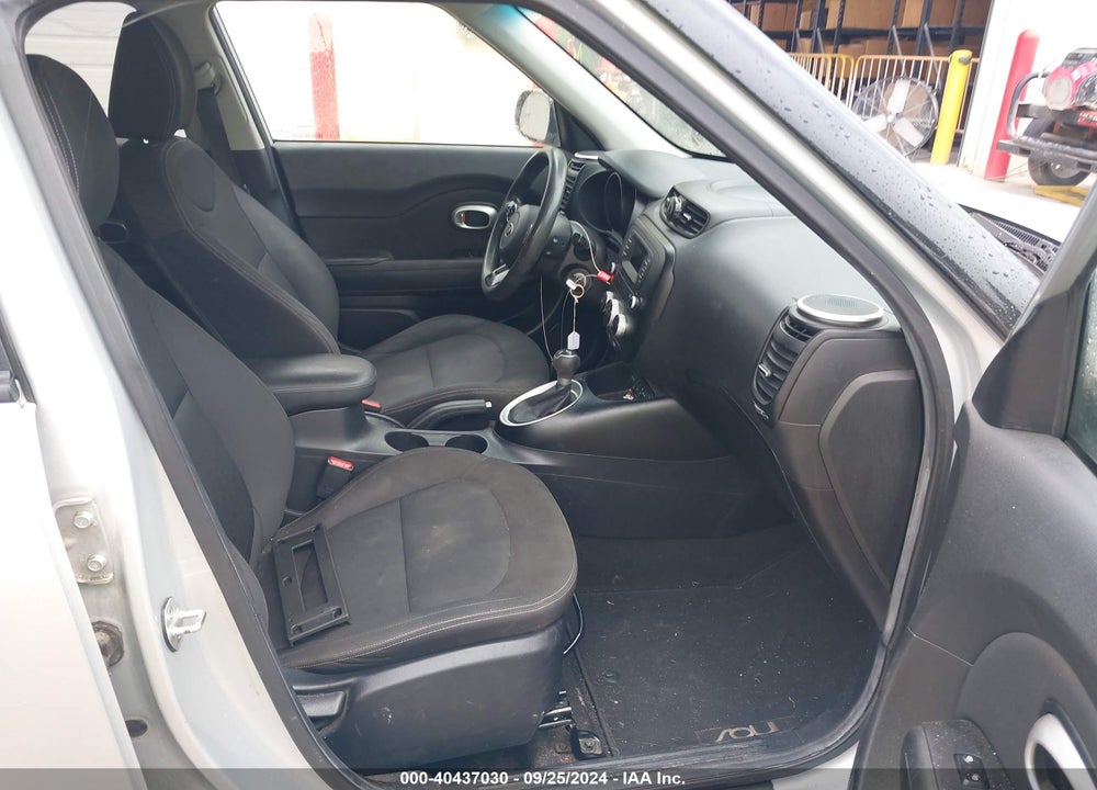 2014 KIA SOUL VIN: KNDJN2A27E7747613