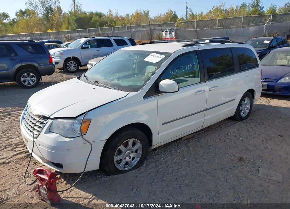 2010 CHRYSLER TOWN & COUNTRY TOURING VIN: 2A4RR5DX5AR137471