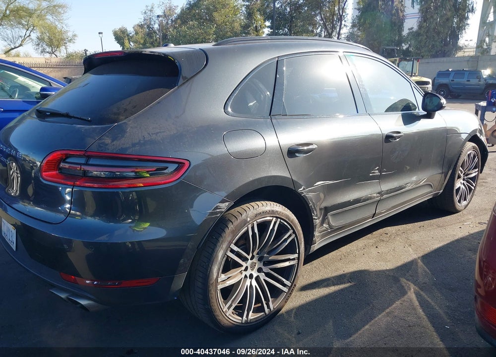 2017 PORSCHE MACAN S VIN: WP1AB2A58HLB10260