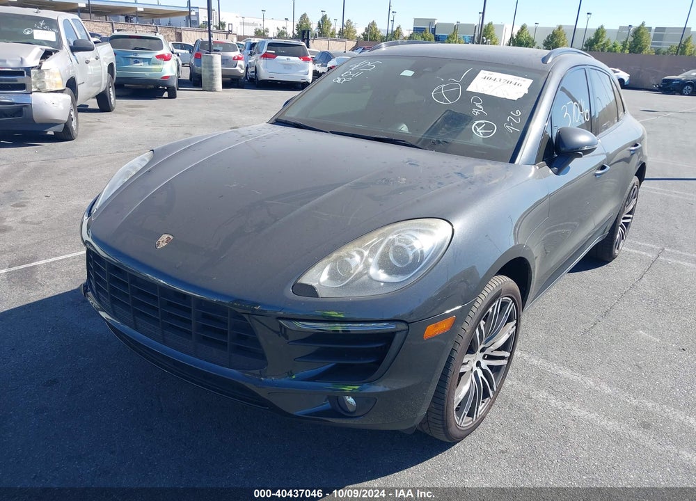 2017 PORSCHE MACAN S VIN: WP1AB2A58HLB10260