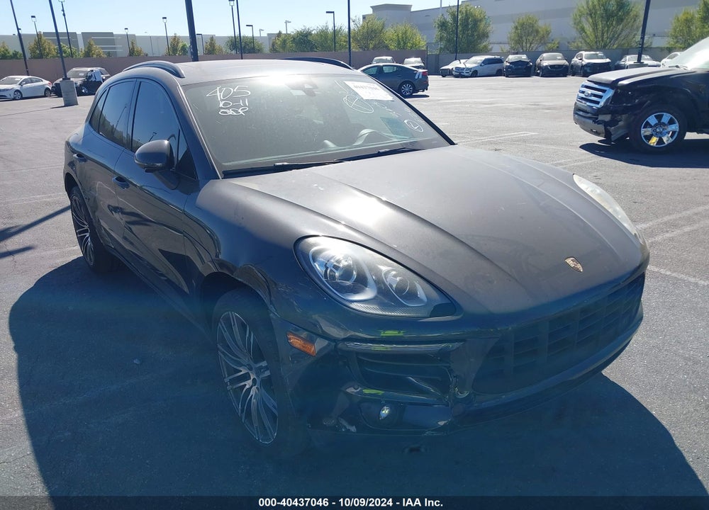 2017 PORSCHE MACAN S VIN: WP1AB2A58HLB10260