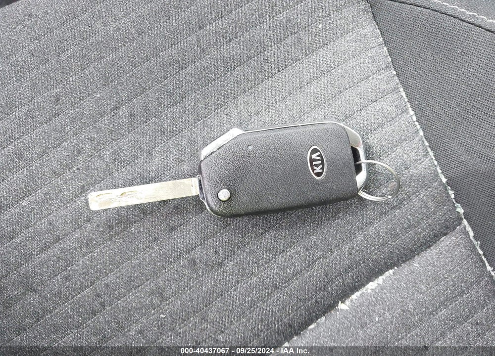 2020 KIA SOUL !/+/S VIN: KNDJ23AU5L7733187
