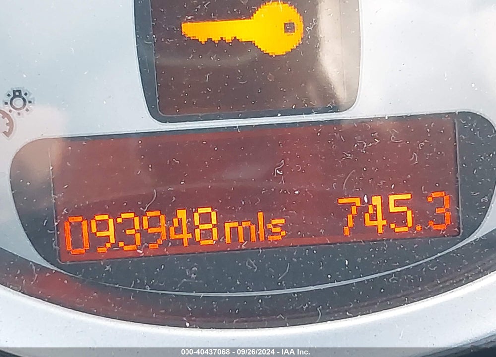 2008 MINI COOPER S VIN: WMWMF73558TV34800