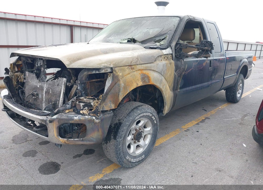 2013 FORD F-250 XLT VIN: 1FT7X2B62DEB23654
