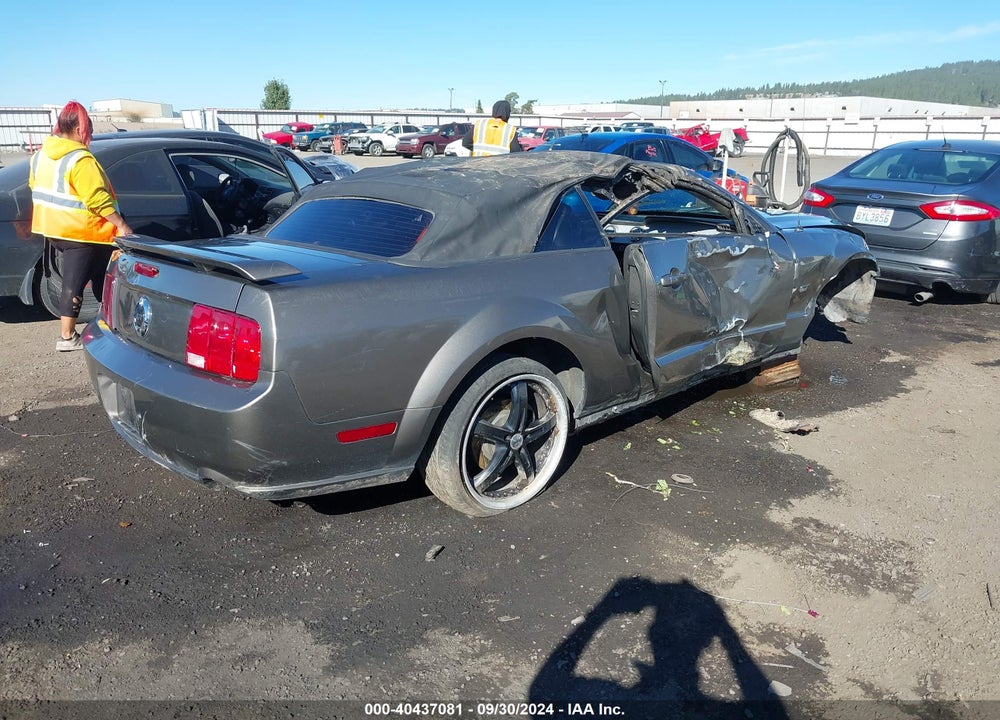 2005 FORD MUSTANG GT VIN: 1ZVHT85H355237967