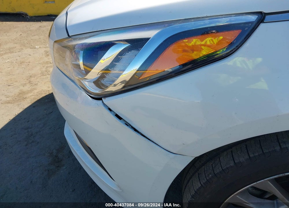 2015 HYUNDAI SONATA LIMITED VIN: 5NPE34AF0FH022664