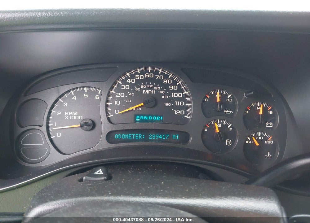 2004 CHEVROLET TAHOE LT VIN: 1GNEC13Z14J331545