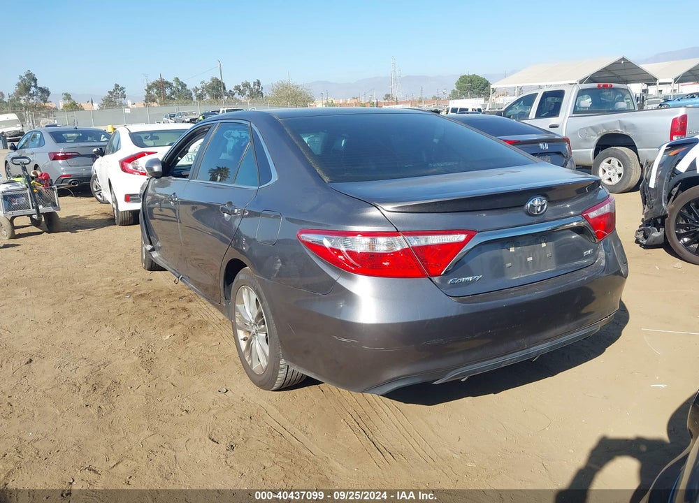 2015 TOYOTA CAMRY SE VIN: 4T1BF1FK3FU995134