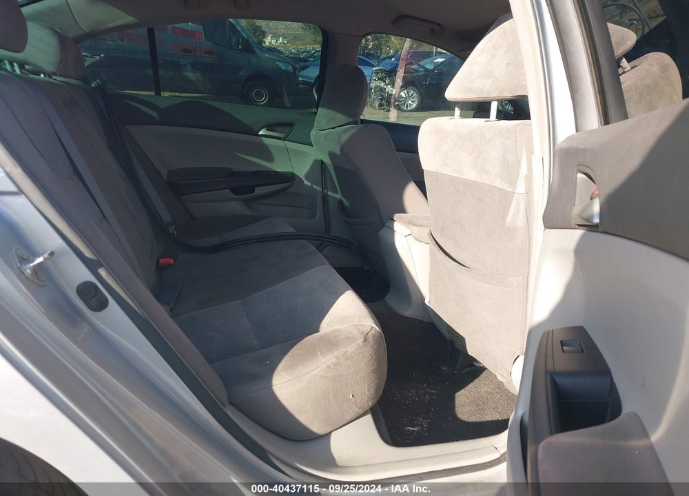 2009 HONDA ACCORD 2.4 LX-P VIN: 1HGCP26449A177030