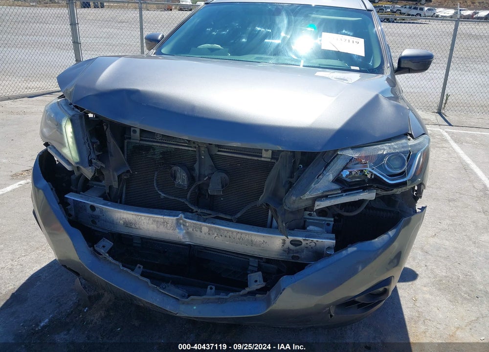 2019 NISSAN PATHFINDER SV VIN: 5N1DR2MN5KC618808