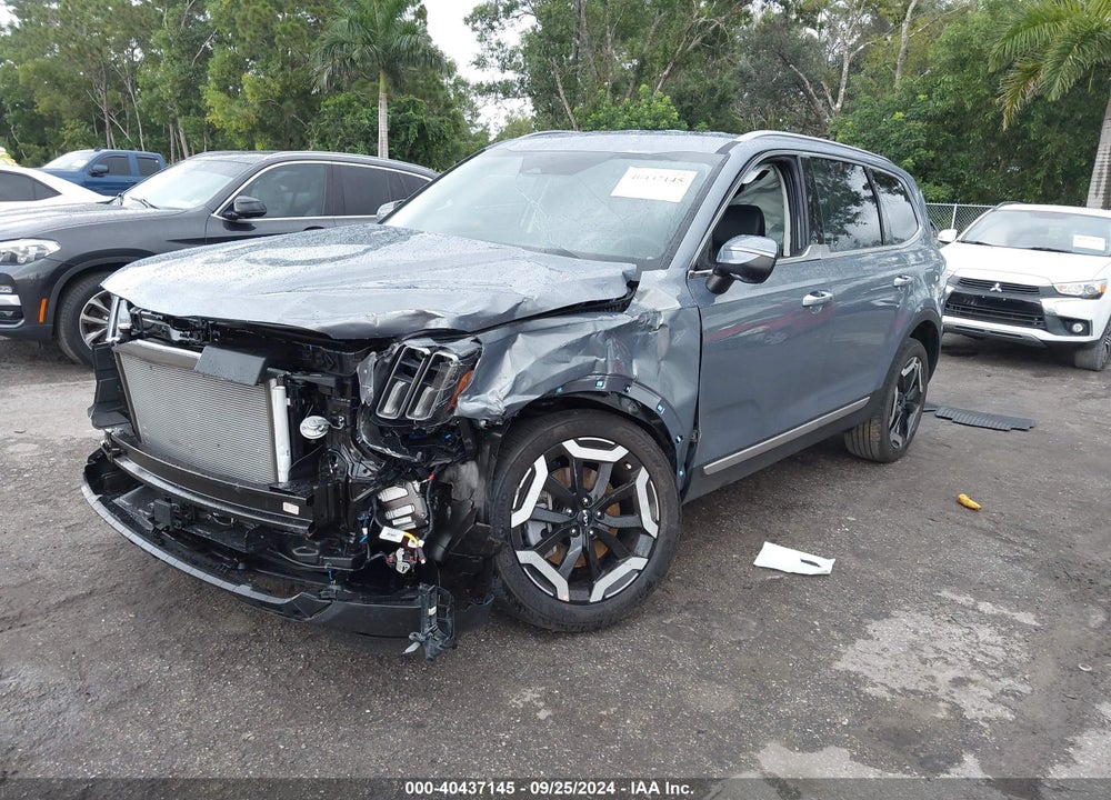 2024 KIA TELLURIDE S VIN: 5XYP64GC8RG560358