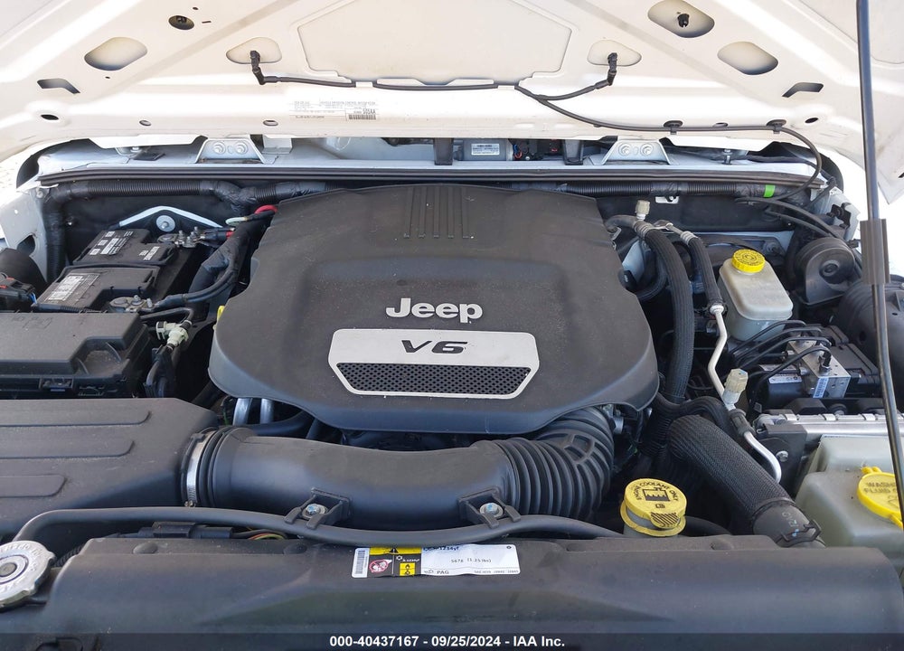 2016 JEEP WRANGLER UNLIMITED BLACK BEAR VIN: 1C4BJWDG4GL191043