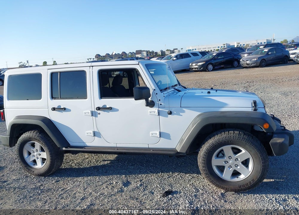 2016 JEEP WRANGLER UNLIMITED BLACK BEAR VIN: 1C4BJWDG4GL191043